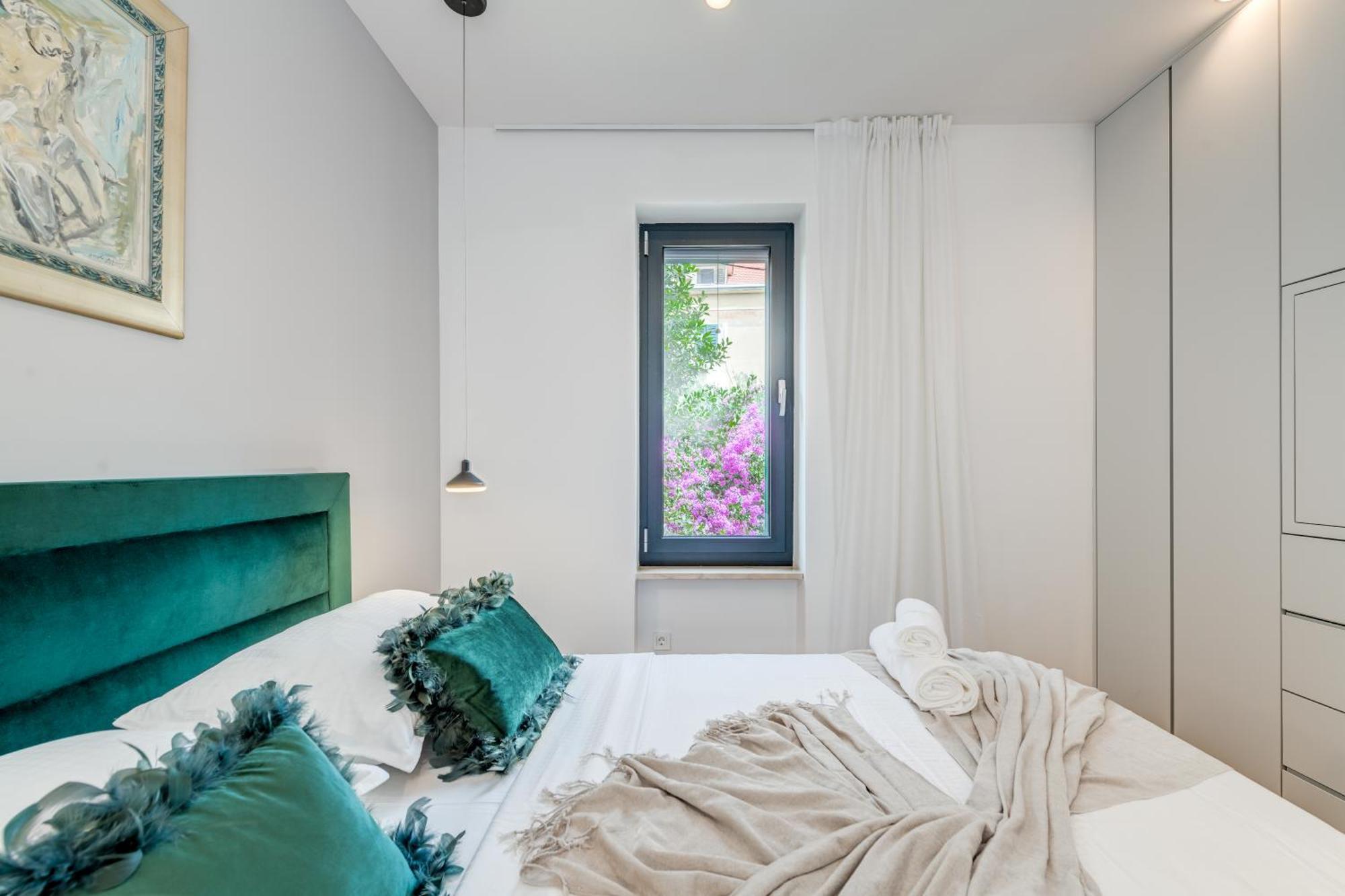 Top Location! Spacious Lux Apartment -5 Min From Beach & Centre Split Exteriér fotografie