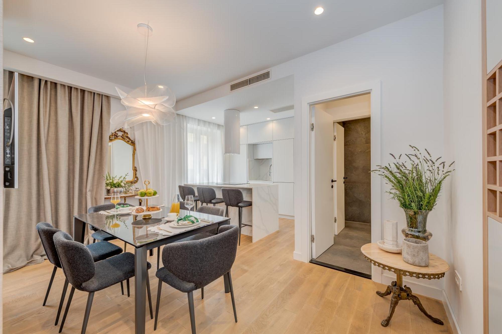 Top Location! Spacious Lux Apartment -5 Min From Beach & Centre Split Exteriér fotografie