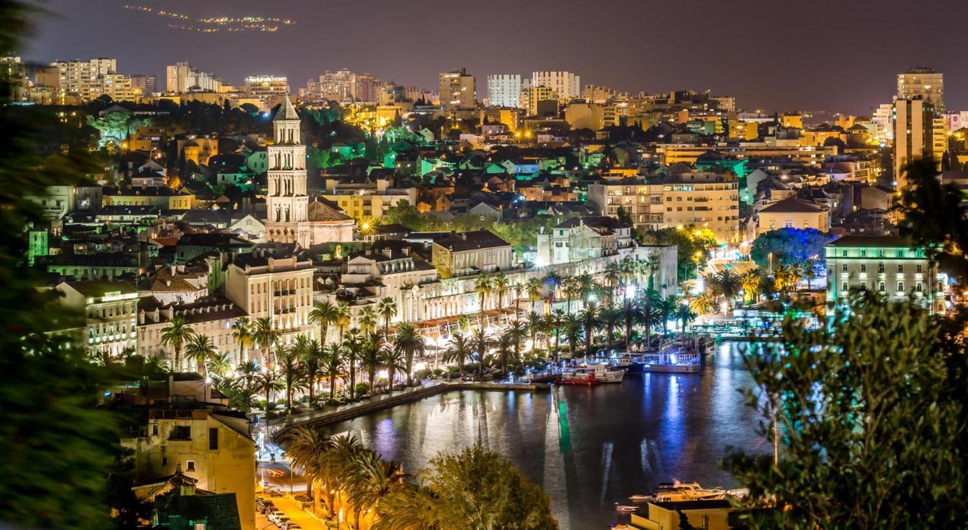 Top Location! Spacious Lux Apartment -5 Min From Beach & Centre Split Exteriér fotografie